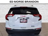 Used 2024 GMC Terrain SLT image 4