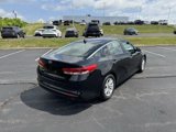 Used 2016 Kia Optima LX image 3