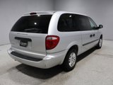 Used 2005 Dodge Grand Caravan SE w/ Popular Equipment Group I image 2