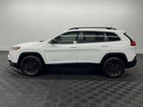 Used 2017 Jeep Cherokee Latitude w/ Cold Weather Group image 2