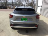 New 2025 Chevrolet Trax LT w/ Sunroof Package image 4