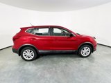 Used 2018 Nissan Rogue Sport S image 4