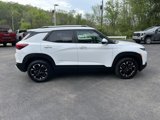 Used 2021 Chevrolet TrailBlazer LT w/ Sun and Liftgate Package image 4