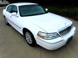 Used 2007 Lincoln Town Car Signature image 2