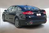 Used 2017 Ford Fusion SE image 2