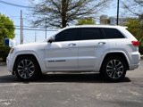 Used 2017 Jeep Grand Cherokee Overland w/ Jeep Active Safety Group image 4