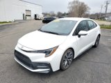 Used 2021 Toyota Corolla SE w/ Carpet Mat Package (TMS) image 2
