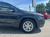 Used 2016 Jeep Cherokee Latitude image 4