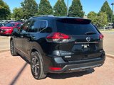 Used 2019 Nissan Rogue SV w/ Premium Package image 3