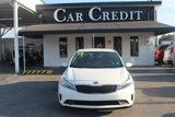 Used 2017 Kia Forte LX image 2