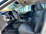 Used 2022 Mitsubishi Outlander ES image 2