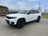 Used 2023 Jeep Grand Cherokee L Laredo image 2