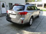 Used 2011 Subaru Outback 2.5i Limited image 5