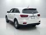 Used 2019 Kia Sorento LX image 3
