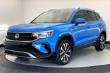 Certified 2022 Volkswagen Taos SE w/ Panoramic Sunroof Package image 2