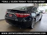 Used 2017 Toyota Camry SE image 3