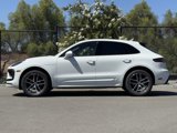 Used 2025 Porsche Macan image 2