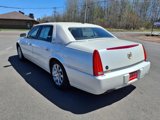 Used 2008 Cadillac DTS image 3