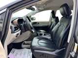Used 2020 Chrysler Voyager Lxi image 5