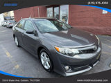Used 2014 Toyota Camry SE image 2
