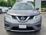 Used 2016 Nissan Rogue S image 2