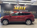 Used 2017 Chevrolet Traverse LT w/ Style and Technology Package image 2