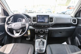 Used 2022 Hyundai Venue SEL w/ Cargo Package image 2