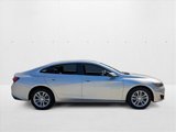 Used 2022 Chevrolet Malibu LT image 4