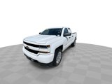 Used 2017 Chevrolet Silverado 1500 Custom w/ Custom Convenience Package image 4