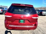 Used 2011 Toyota Sienna XLE image 3