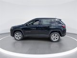New 2025 Jeep Compass Latitude image 5