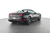 Used 2015 Ferrari California T image 4