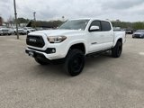 Used 2017 Toyota Tacoma SR5 w/ Tow Package image 4
