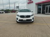 Used 2019 Kia Sorento LX image 2
