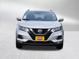 Used 2022 Nissan Rogue Sport SV image 2