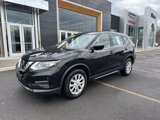 Used 2019 Nissan Rogue S image 2