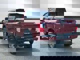 Used 2017 Nissan Titan SL image 5