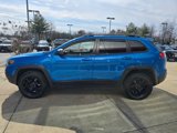 Used 2020 Jeep Cherokee Trailhawk w/ Comfort/Convenience Group image 4