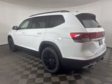 New 2025 Volkswagen Atlas SE image 6