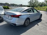 Used 2024 Nissan Altima 2.5 SV image 5