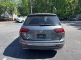 Used 2020 Volkswagen Tiguan SE image 3