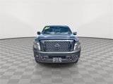 Used 2018 Nissan Titan SV w/ SV Convenience Package image 3