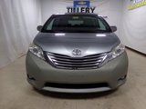 Used 2016 Toyota Sienna XLE image 2