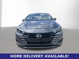 Used 2025 Nissan Versa SV image 2
