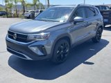 Used 2023 Volkswagen Taos SE w/ Panoramic Sunroof Package image 5