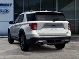 Used 2020 Ford Explorer Platinum w/ Premium Technology Package image 4