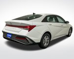 New 2025 Hyundai Elantra SE image 6