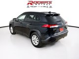 Certified 2022 Toyota Corolla Cross LE image 5