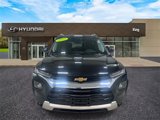 Used 2023 Chevrolet TrailBlazer LT image 2