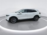 Used 2022 Lincoln Nautilus Reserve image 5